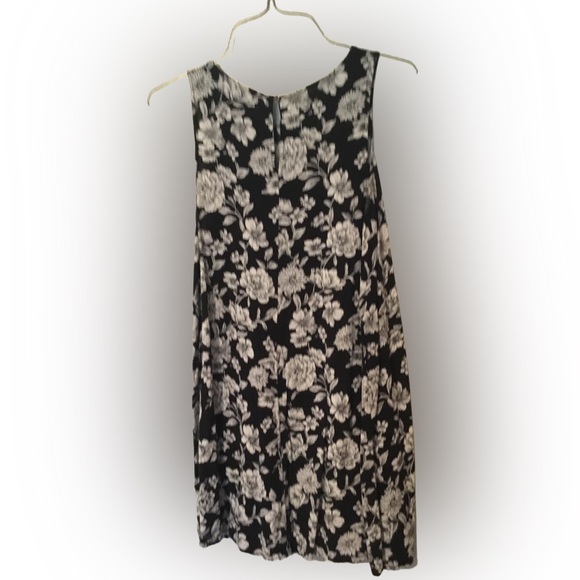 Forever 21 Dress or cover up Size M - Picture 5 of 5